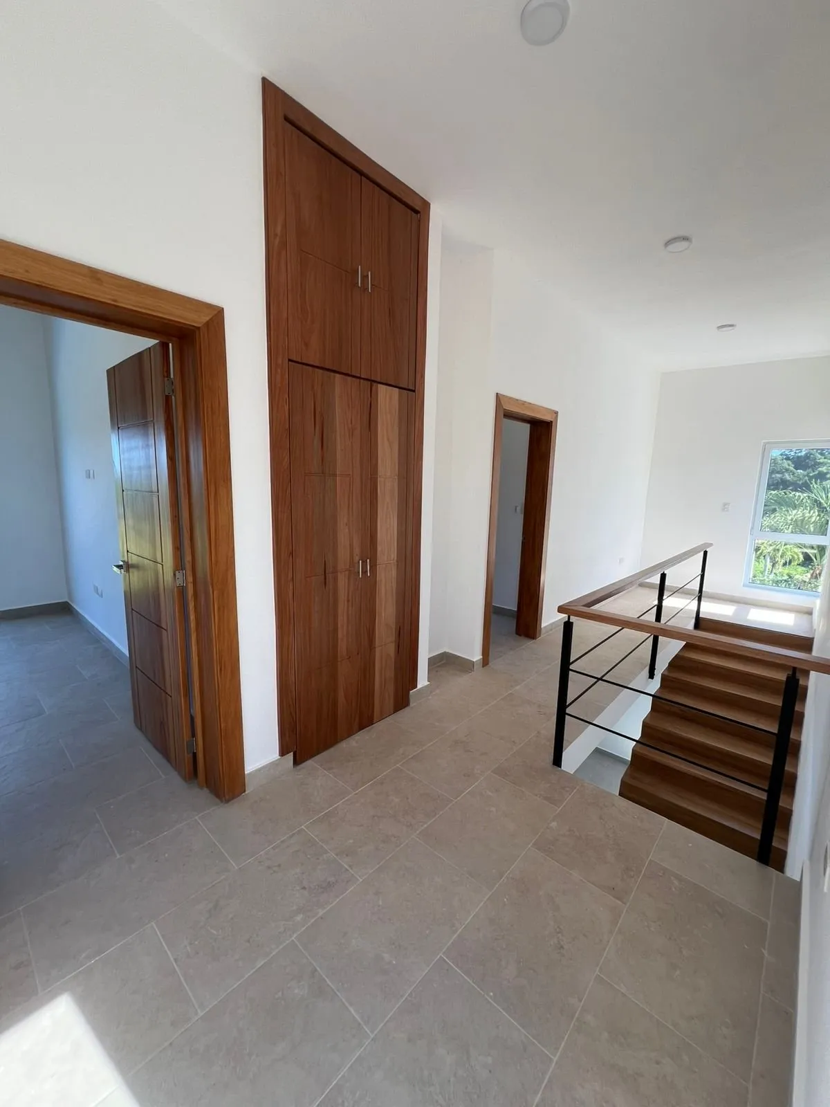 Villa contemporánea en La Mulata – Espacios amplios, vistas y energía solar., foto 5