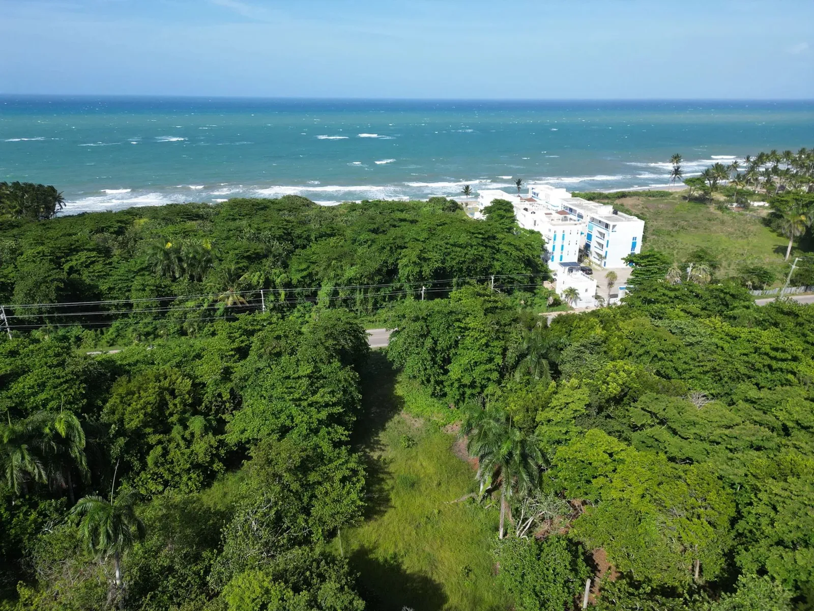 ZWEI GRUNDSTÜCKE FÜR IMMOBILIENENTWICKLUNG IN CABARETE, Hauptfoto