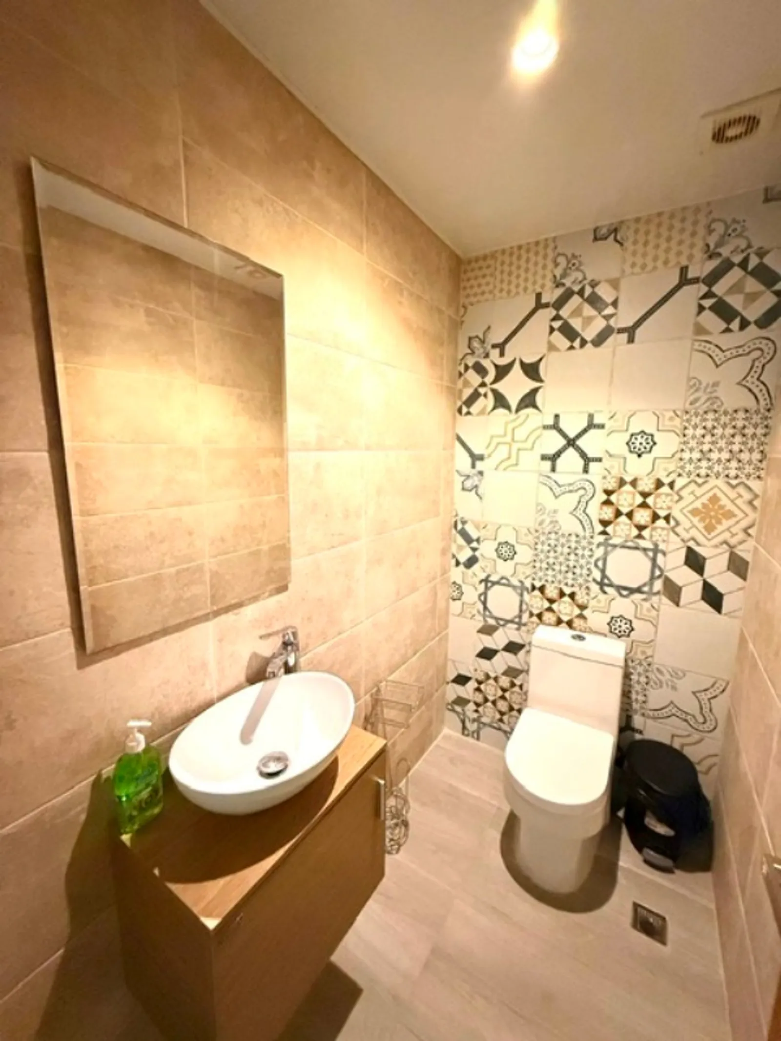 Soraida Tower, photo 5