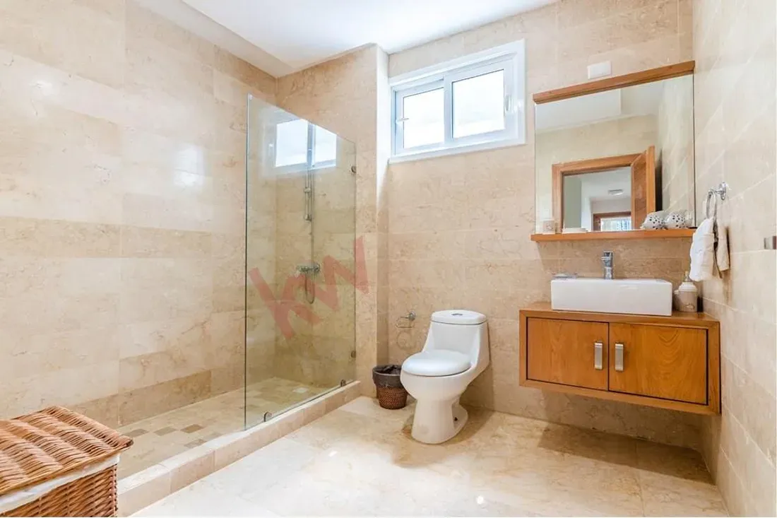 LUXUEUX APPARTEMENT EN FRONT DE MER, photo 8