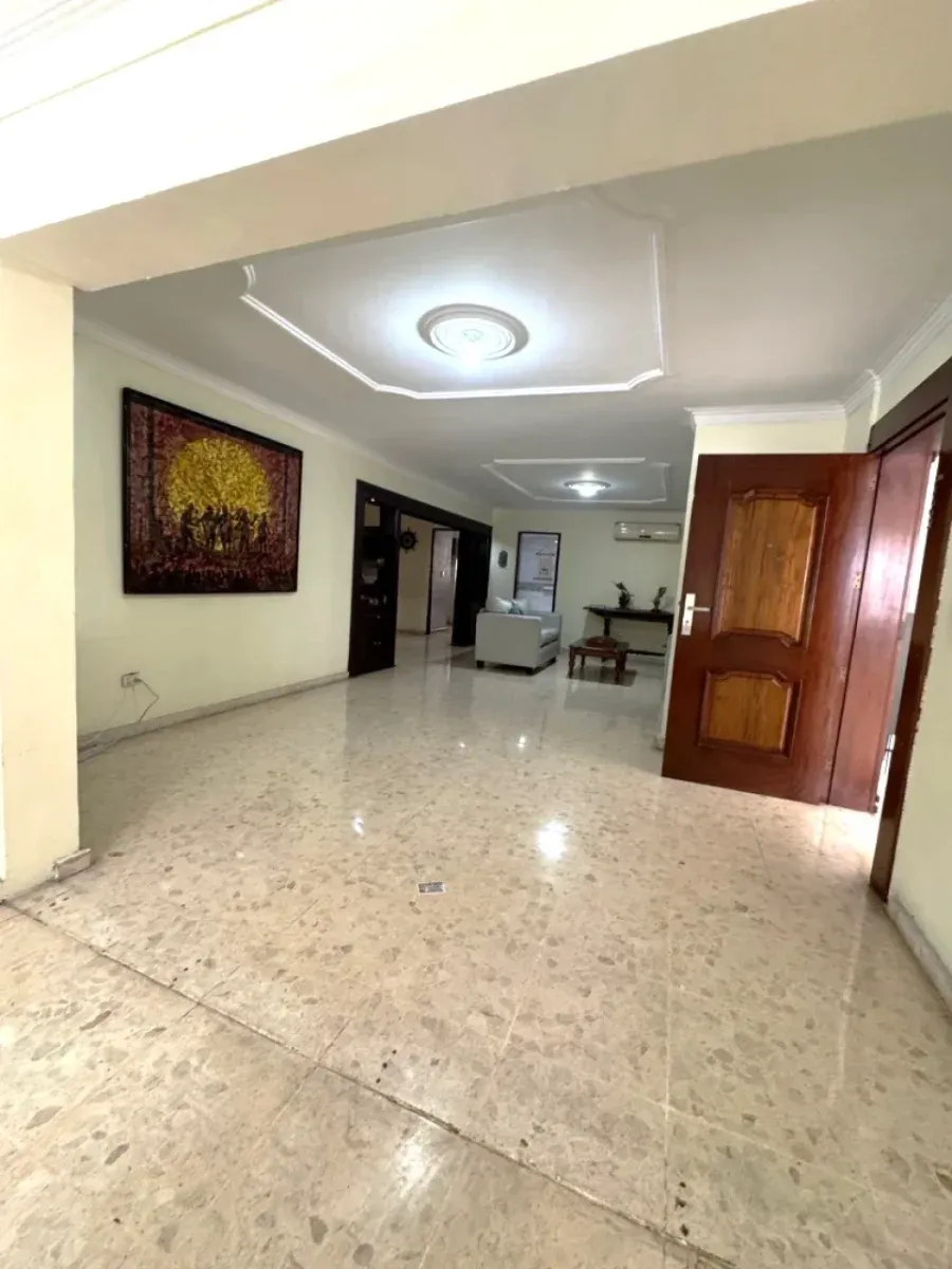 In vendita appartamento classico di 240 m² nel settore Enriquillo, foto 7
