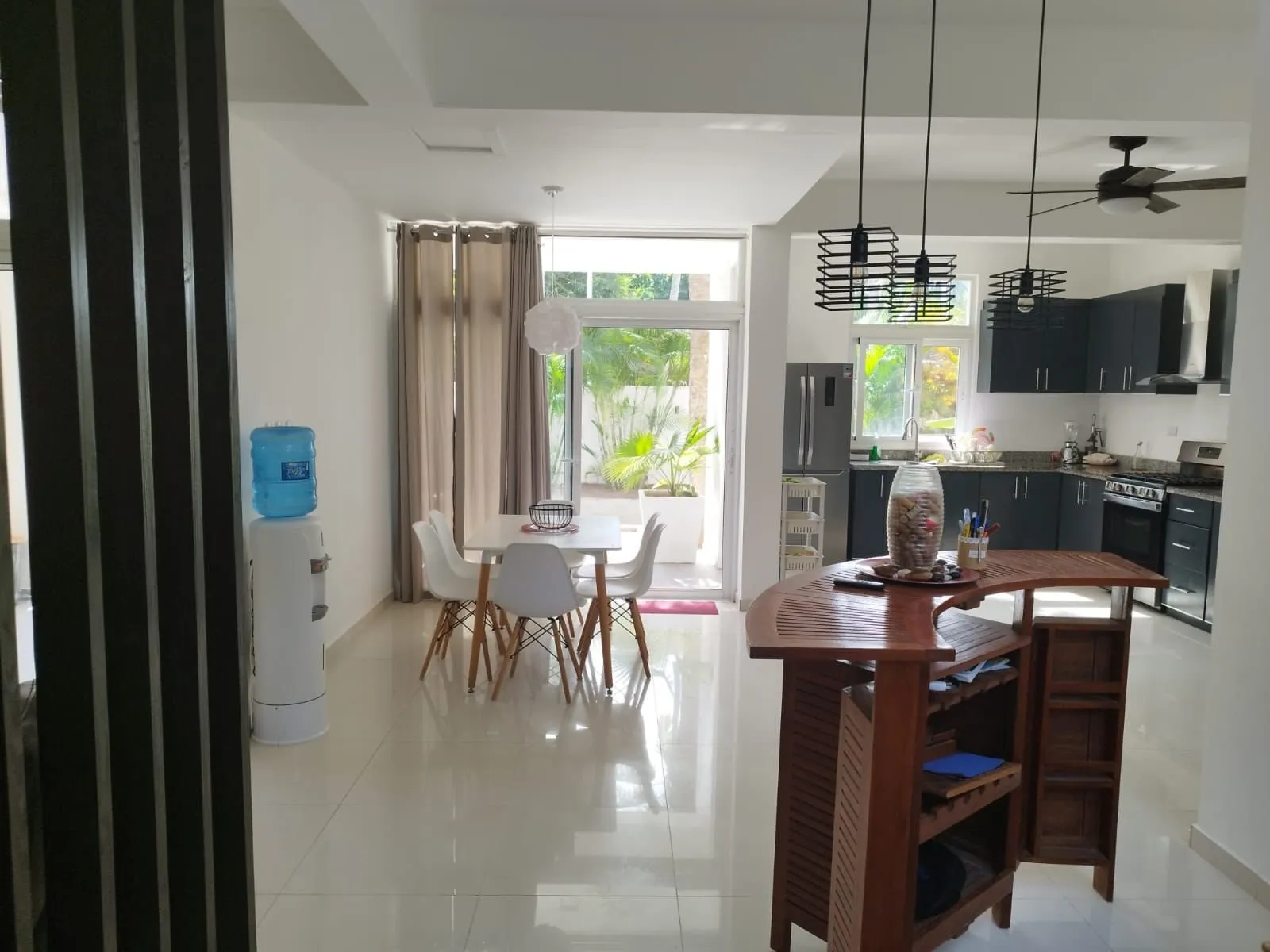 Hermosa villa en segunda línea de playa, foto 2