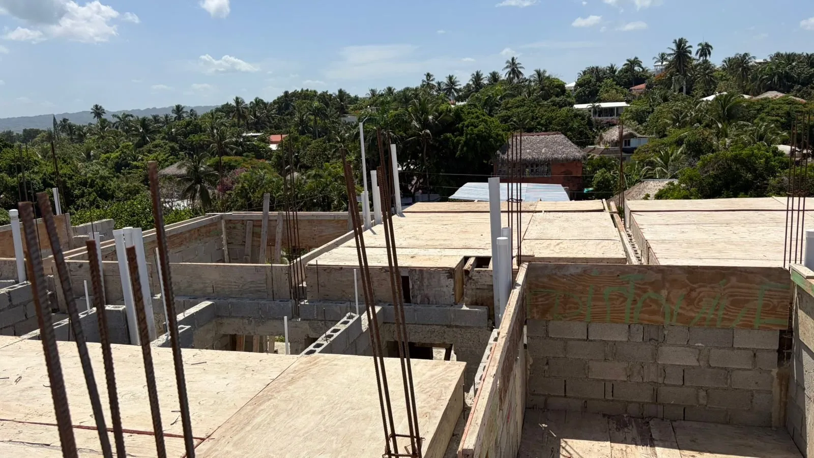 Apartments Steps Away from Playa Encuentro, photo 2