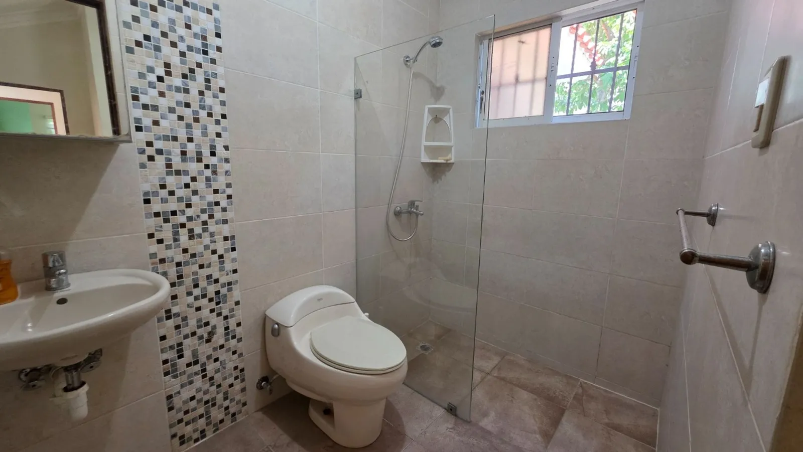 VILLA 667 Mt, EN TERRENO. METRO COUNTRY CLUB, photo 15