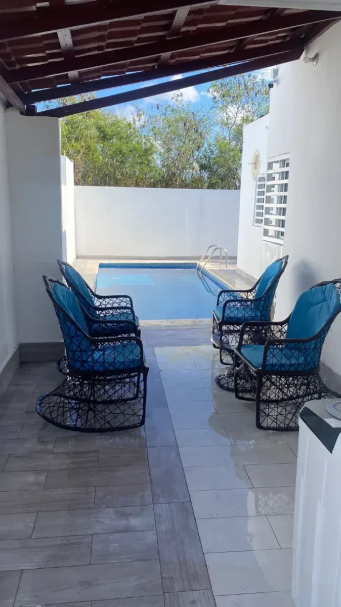 Casa en Caleta, La Romana 3 hab, piscina, foto 6