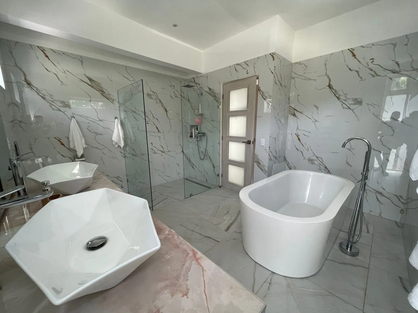 EXCLUSIVE VILLA IN THE MOUNTAINS IN SOSUA, main photo