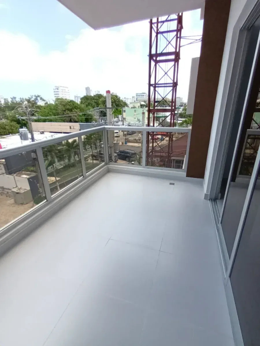 Brand new 3-bedroom apartment in modern tower, photo 6