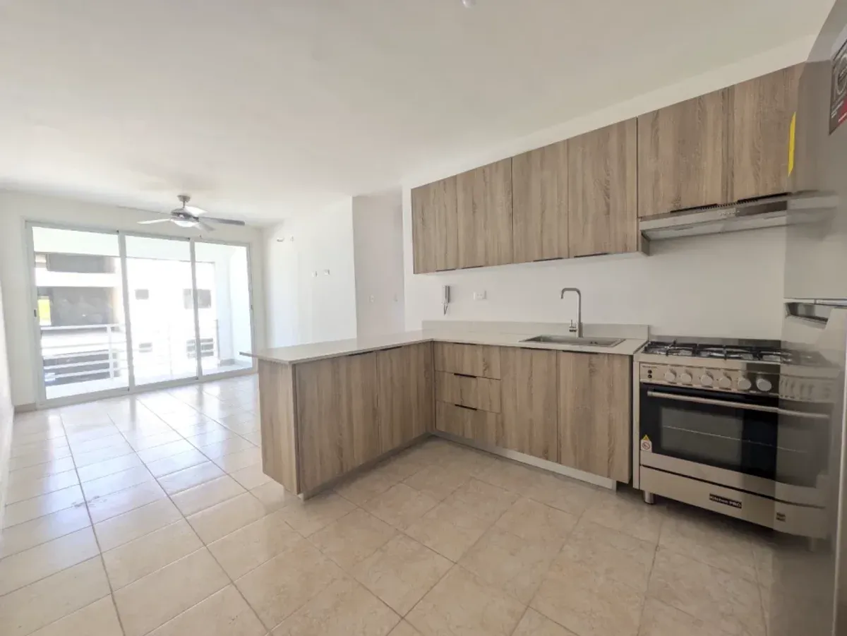 Modern 2-Bedroom Apartment in Pueblo Bávaro, photo 2