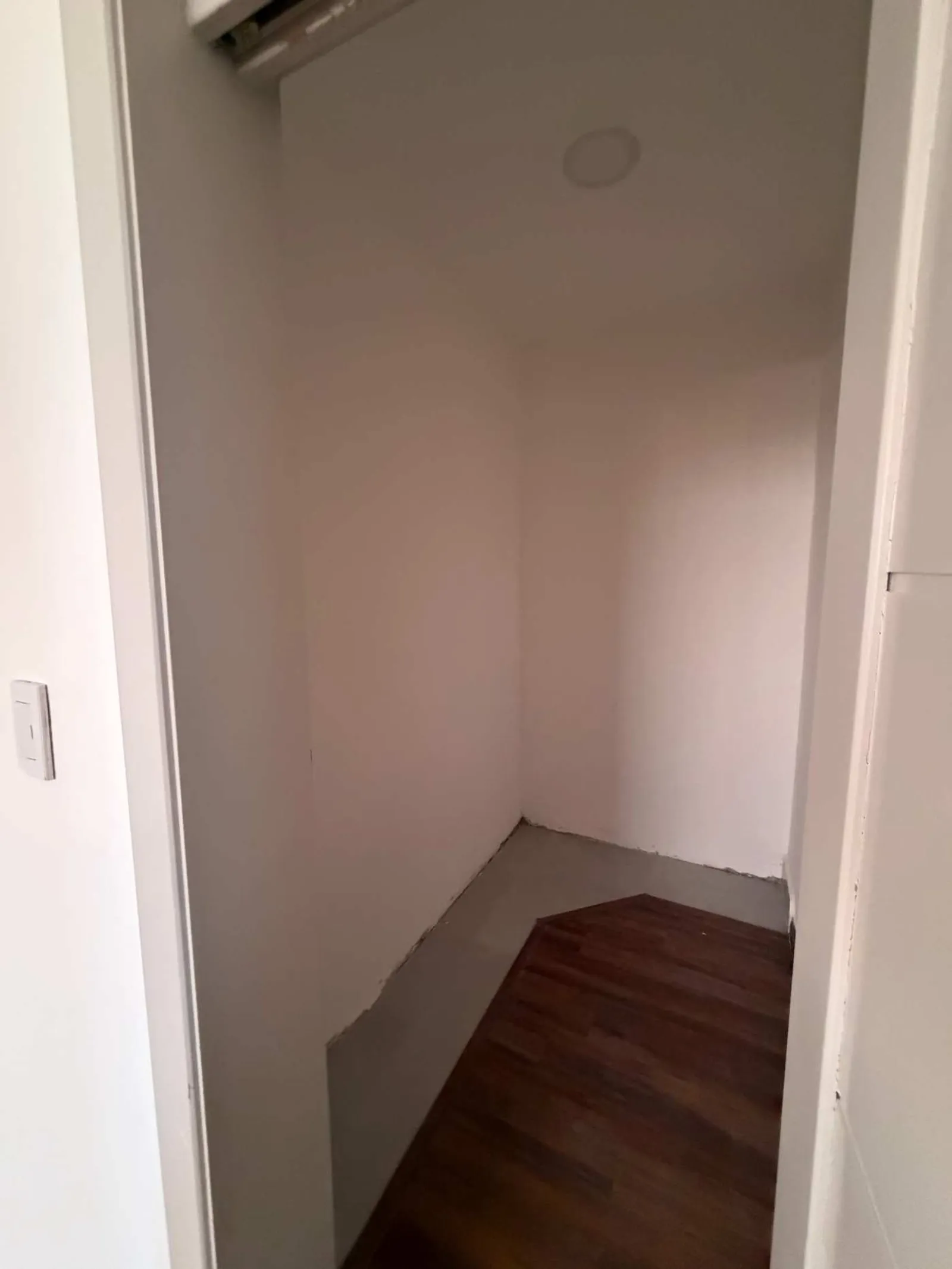 PENTHOUSE, EVARISTO MORALES, Foto 8
