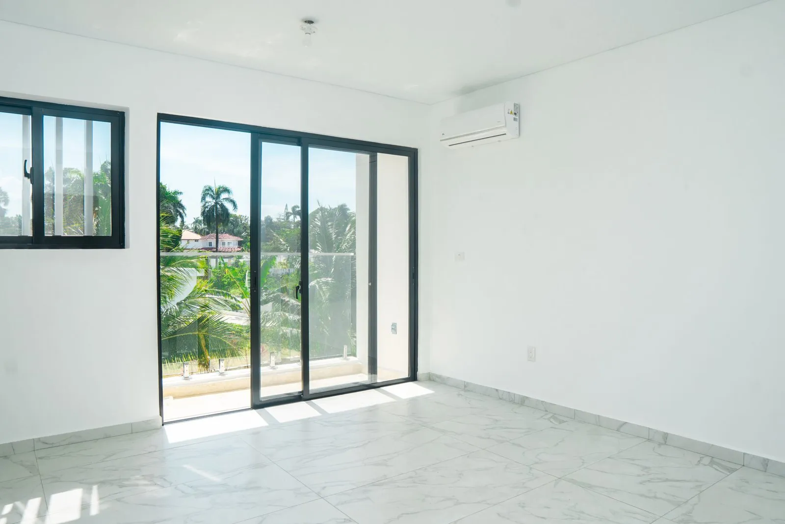 Traumhafter Townhouse: Modern, geräumig und mit privatem Swimmingpool, Foto 9