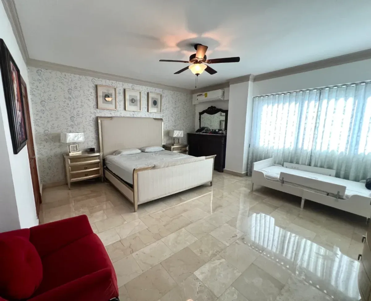 3 Bedroom Apartment and 3 Parking Spaces in Naco, photo 8