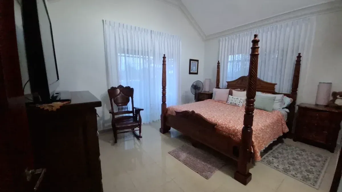 House for sale with pool in Ana Melia in Higuey, photo 5