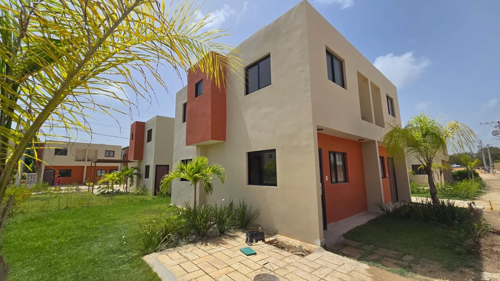 Townhouses en Punta Cana a 5 min de Playa Macao, photo principale