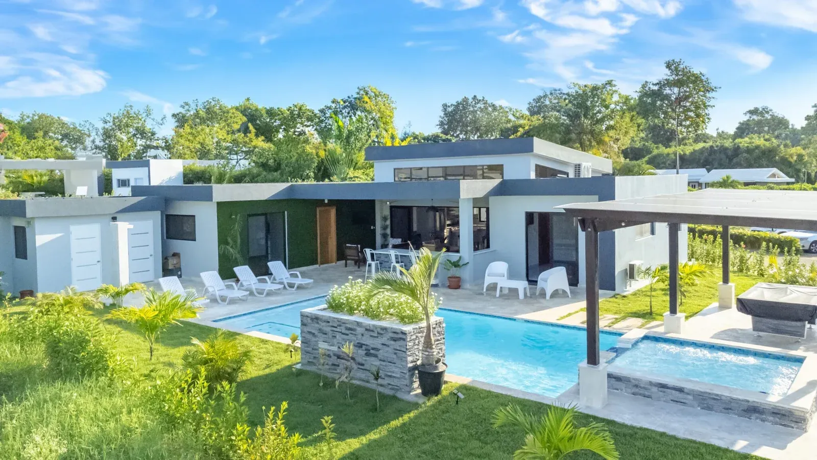 Villa Tropical entre Sosúa y Cabarete – Espacios Abiertos, Privacidad y Estilo Caribeño., foto 2