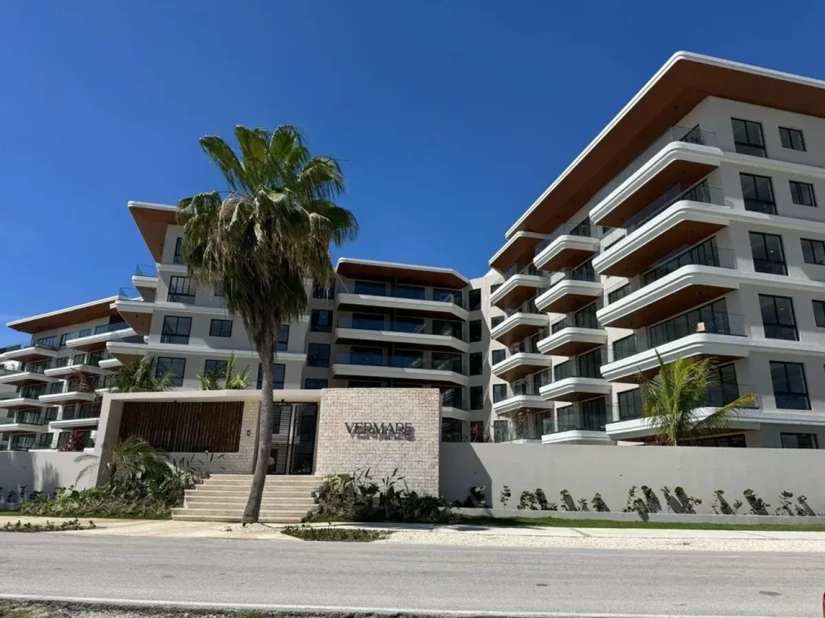 Nuovo appartamento a Cap Cana con terrazza, foto principale