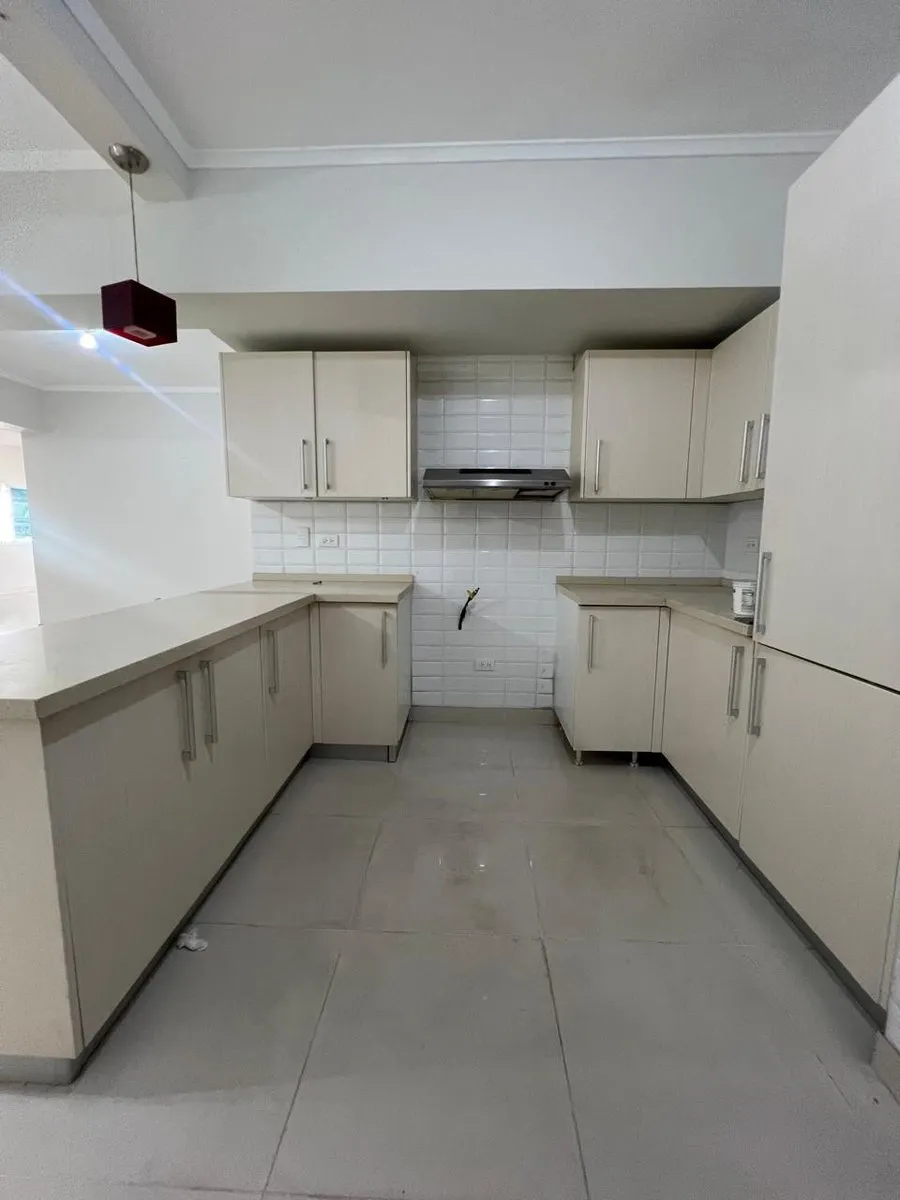 Apartment in Evaristo Morales, 3 BR, 2 bathrooms, photo 3