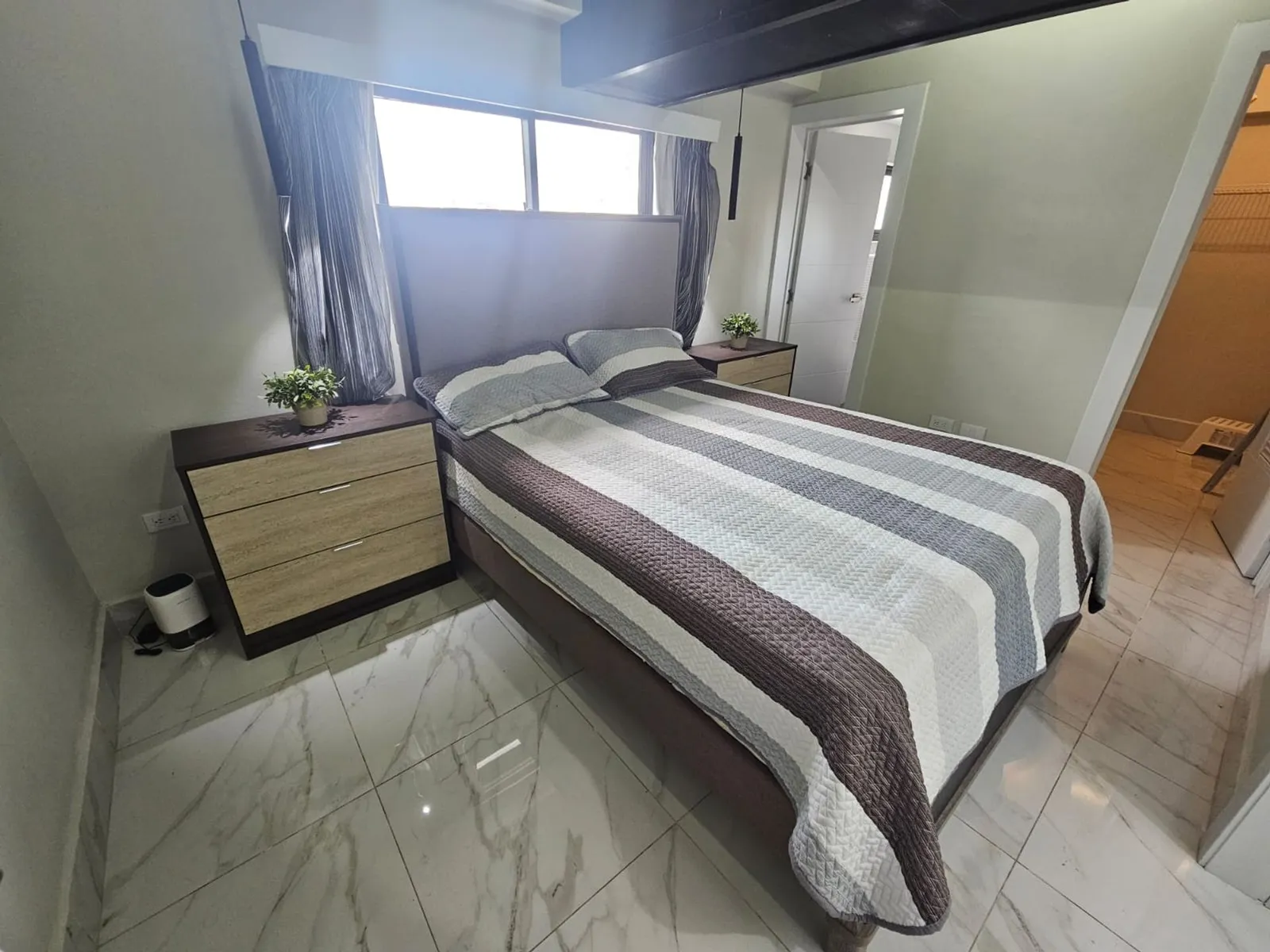 VENTA DE APARTAMENTO 4TO PISO EN ENSANCHE PIANTINI, foto 13
