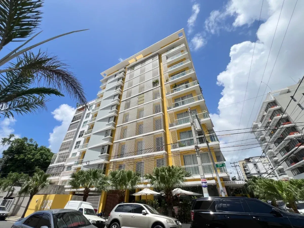 3 BR Apartment for Sale in Evaristo Morales, main photo