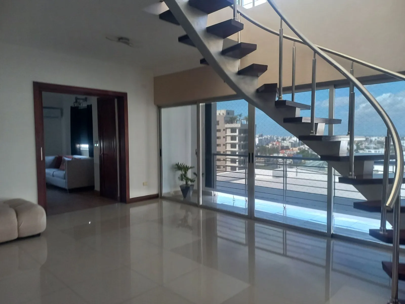 Penthouse Amueblado en Ens. Paraíso, foto 9