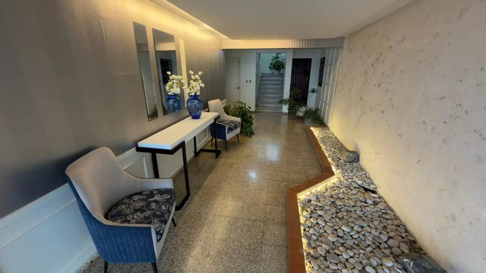 Classic 2-bedroom apartment, photo 4