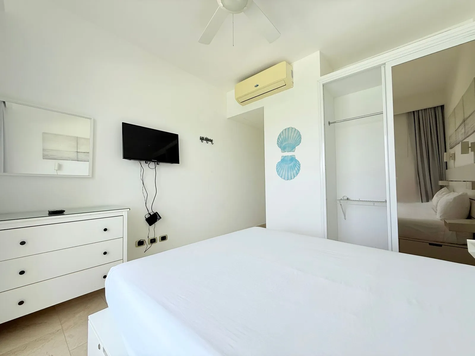 Furnished Apartment for Sale in Cana Rock Condos, photo 7