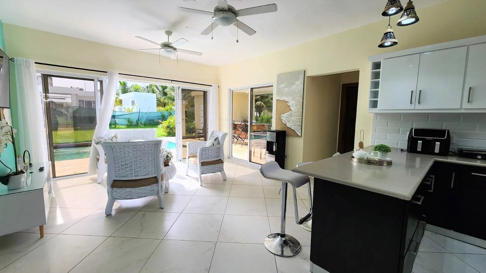 Votre Refuge Tropical à Cabarete : Villa Meublée avec Piscine Privée, photo 4