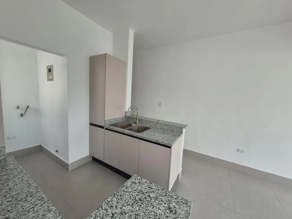 Apartamento en venta en el sector Evariso Morales, foto 6