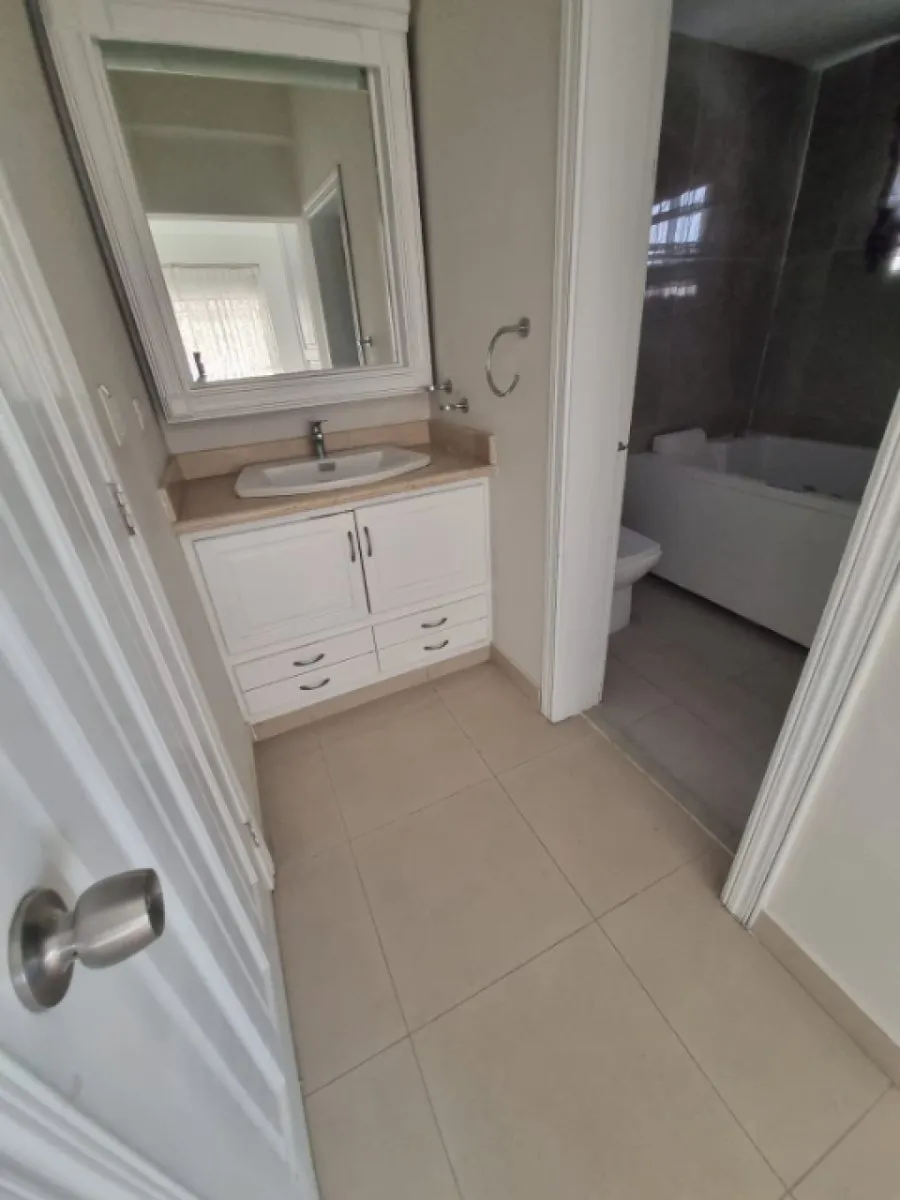 Apartment in Bella Vista, Santo Domingo, photo 9