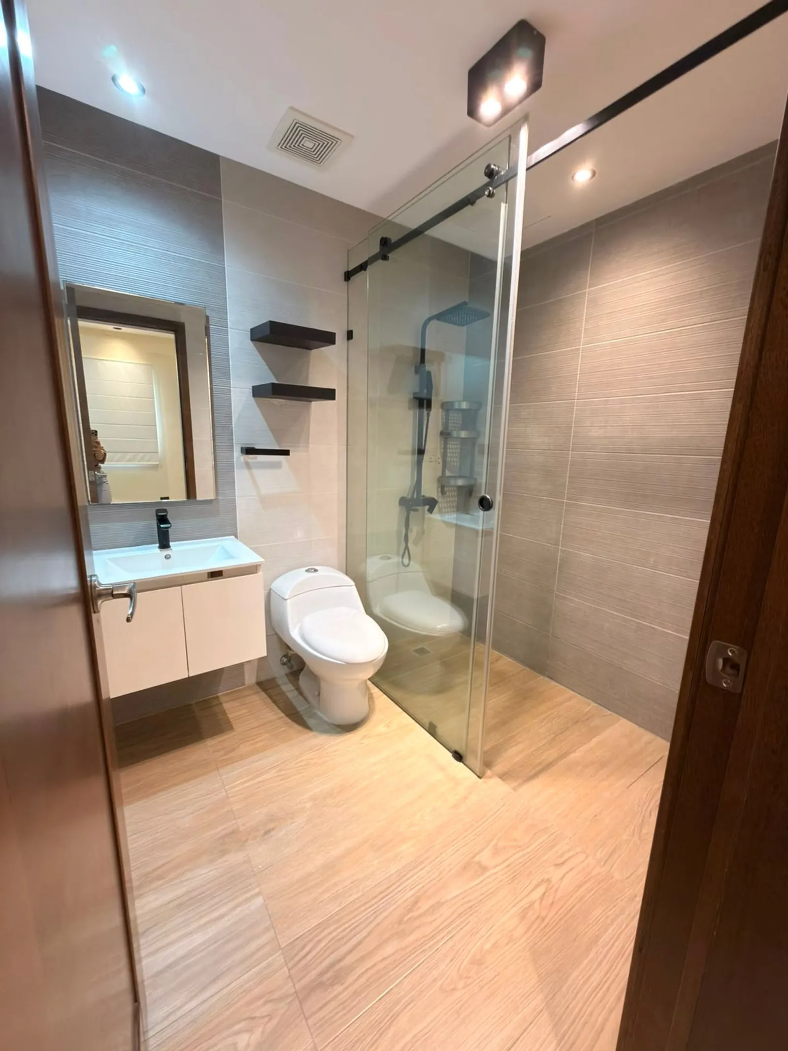 APPARTEMENT EN VENTE AU CŒUR DE SERRALLES, photo 11