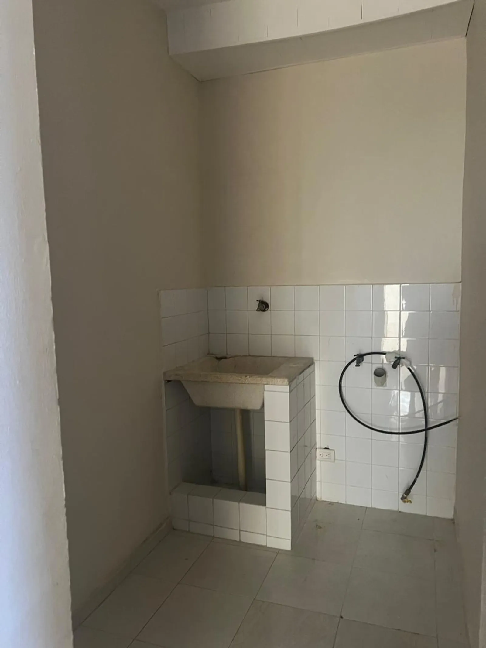 Apartamento en venta Evaristo Morales, photo 3