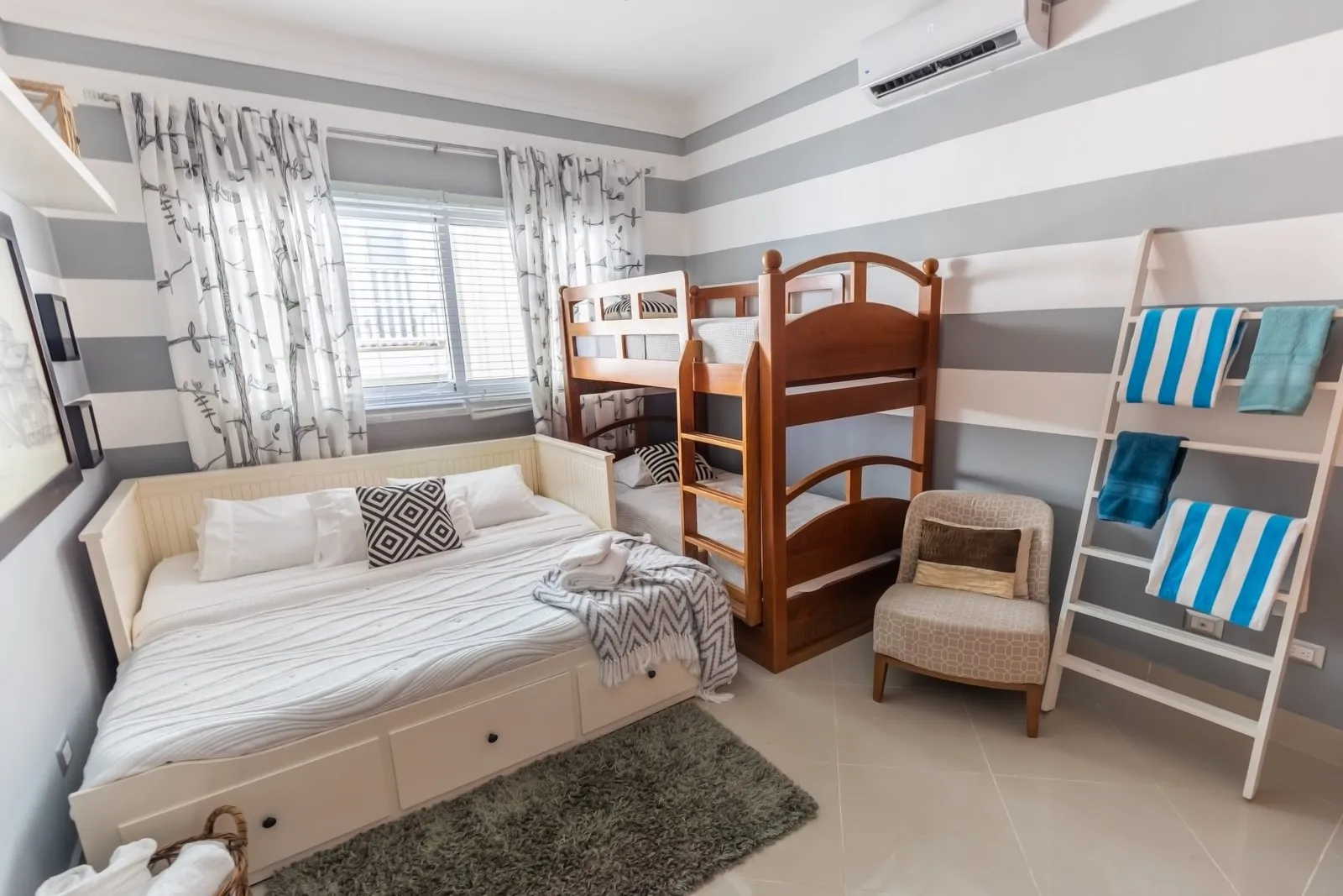 Lujoso Apartamento Frente al Mar en Cabarete – 2 Dormitorios, Totalmente Amueblado., foto 8