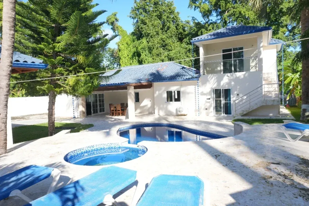 Villa Exclusiva en Perla Marina, photo 2