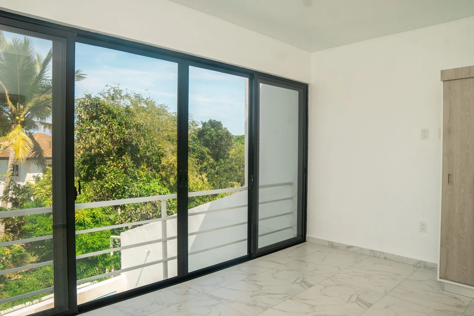 Traumhafter Townhouse: Modern, geräumig und mit privatem Swimmingpool, Foto 7