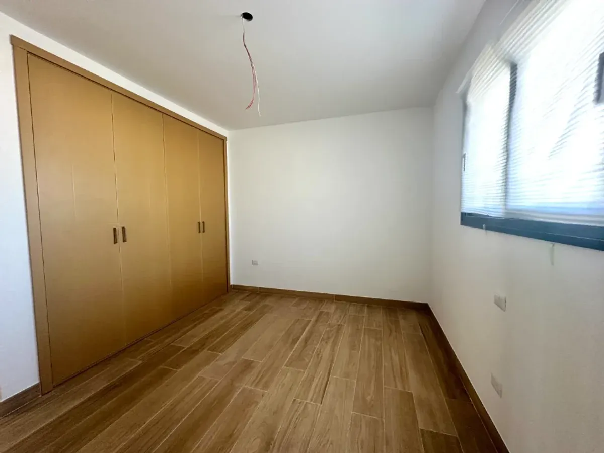 Modernes Apartment 12 Minuten vom Strand entfernt, Foto 14
