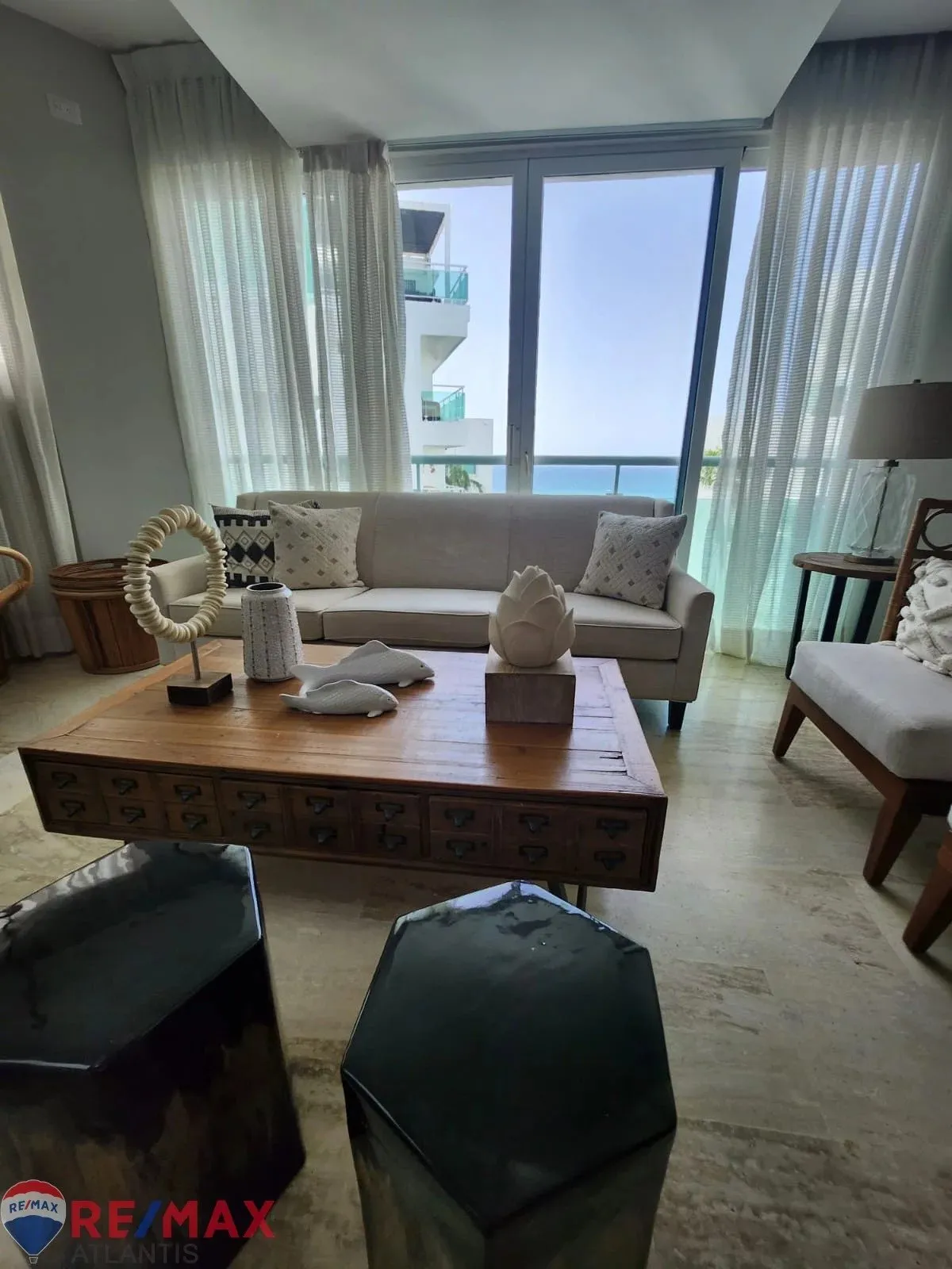 EXCLUSIVE BEACHFRONT PENTHOUSE, foto 5