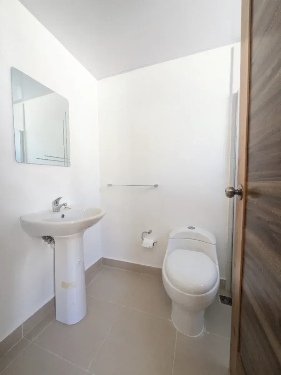 Modern 2-Bedroom Apartment in Pueblo Bávaro, photo 7