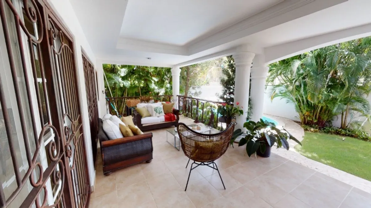 Luxury House in Los Cacicazgos, Santo Domingo, photo 15