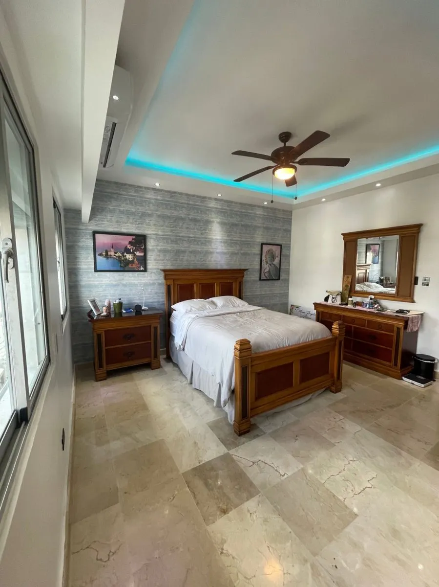 Apartamento en Ensanche Serralles, 250m², foto 10