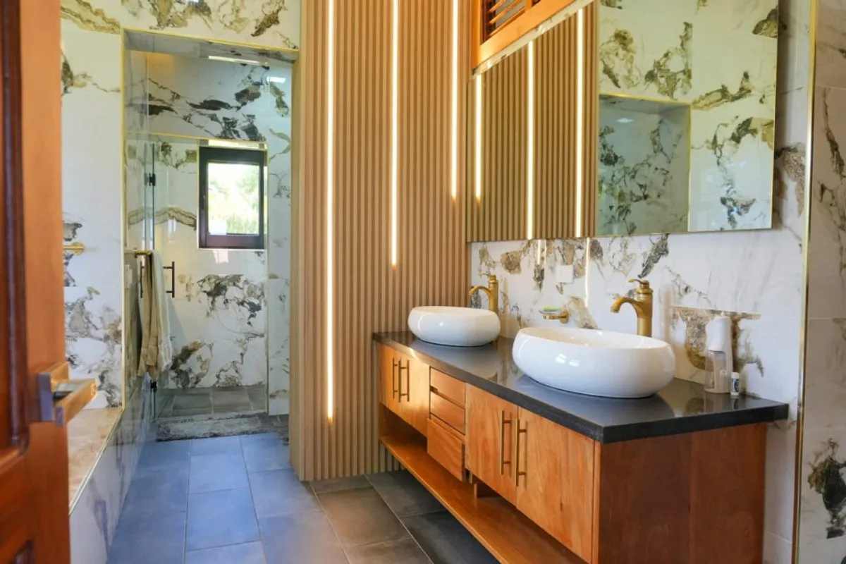 Elegante, kürzlich renovierte Villa in exklusiver geschlossener Wohnanlage, Foto 11