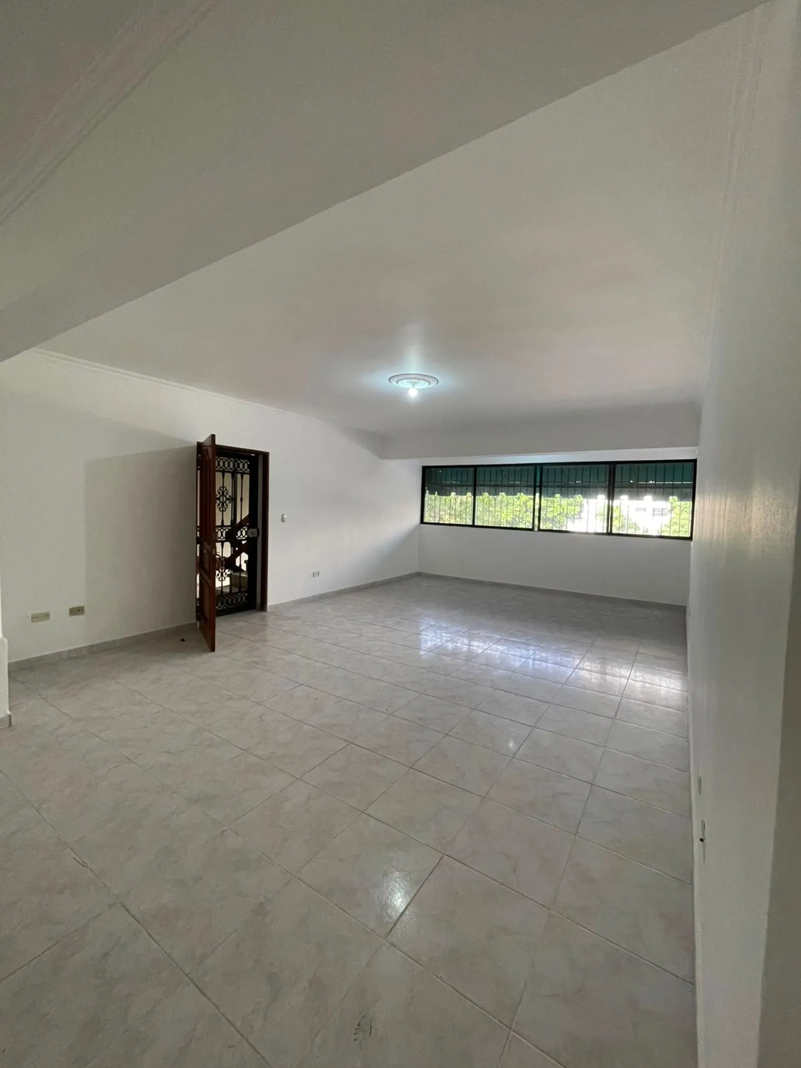 Klassisches Apartment in Piantini zum Verkauf, Foto 7