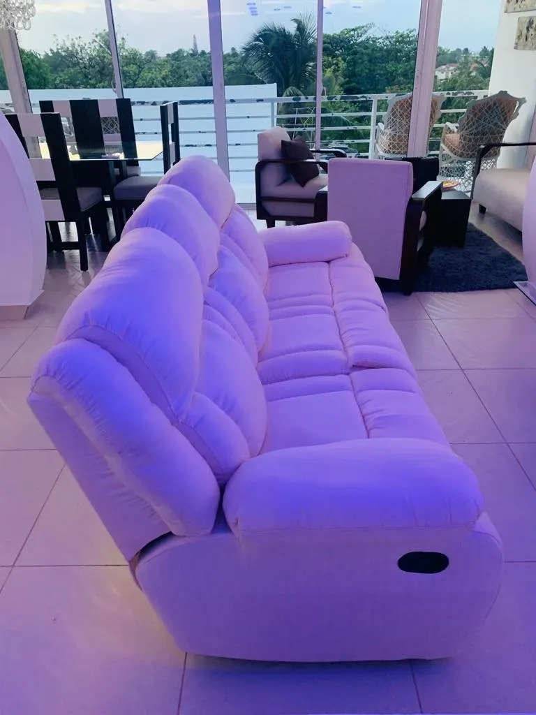 Einzigartige Gelegenheit: Luxusapartment in Costambar mit garantierter Rendite., USD$ 200,000