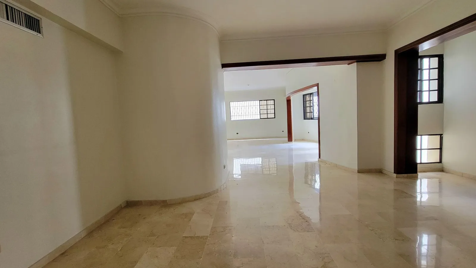 Apartamento en venta Evaristo Morales, foto 2