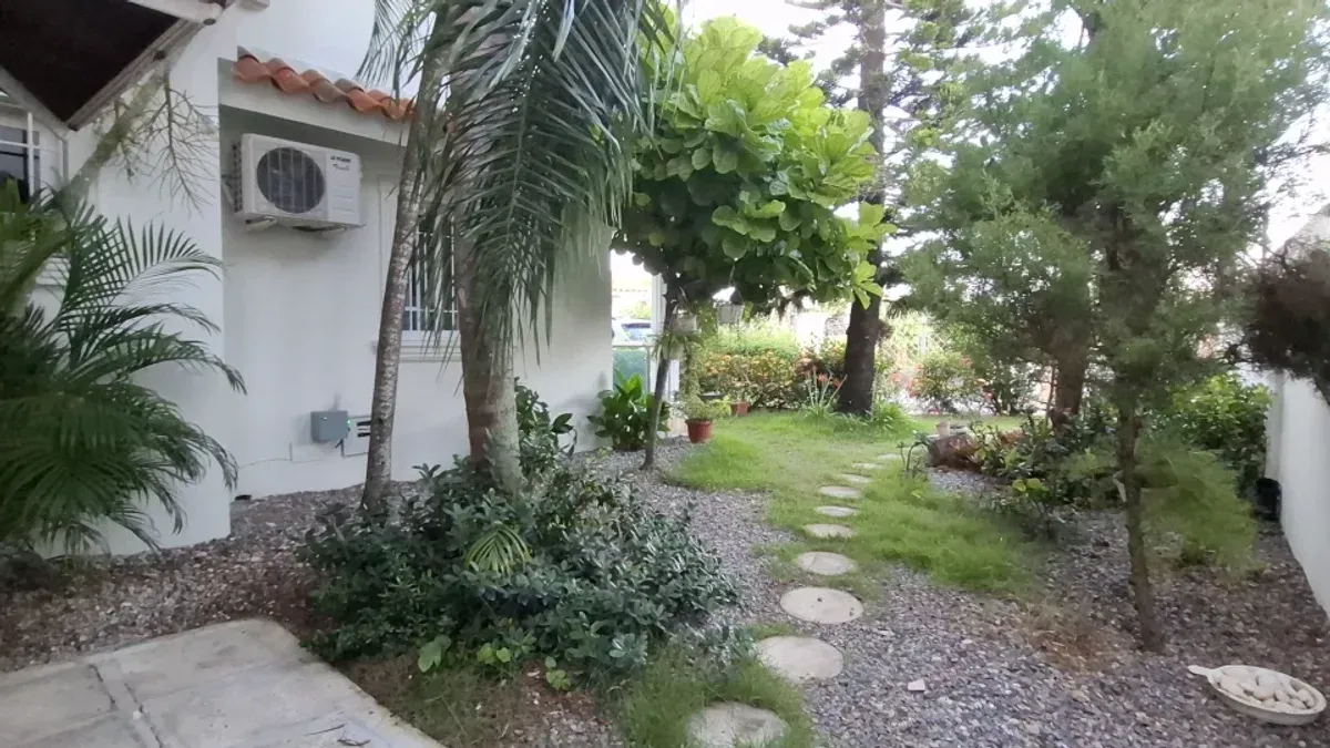 House for sale with pool in Ana Melia in Higuey, photo 13
