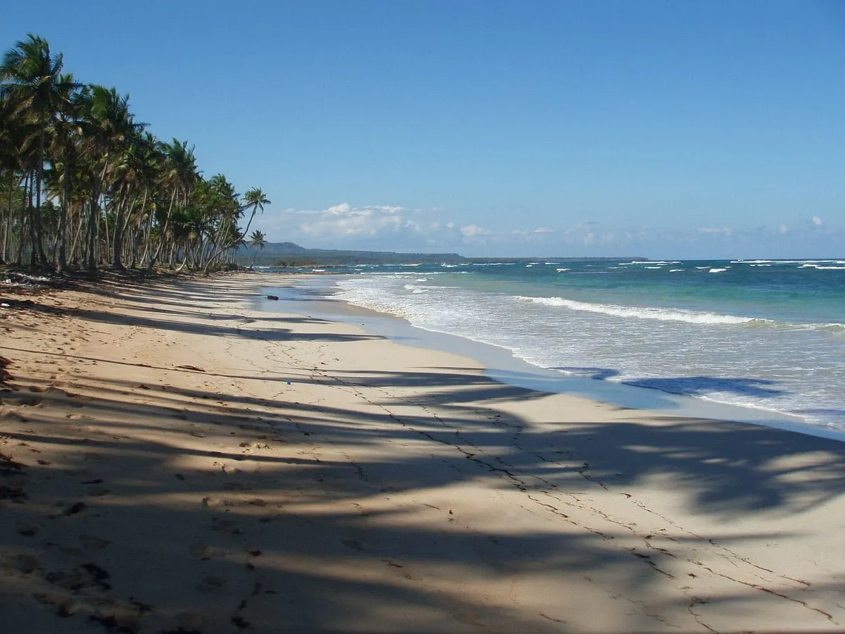 TERRAIN DISPONIBLE EN FRONT DE MER – CABRERA, photo 6