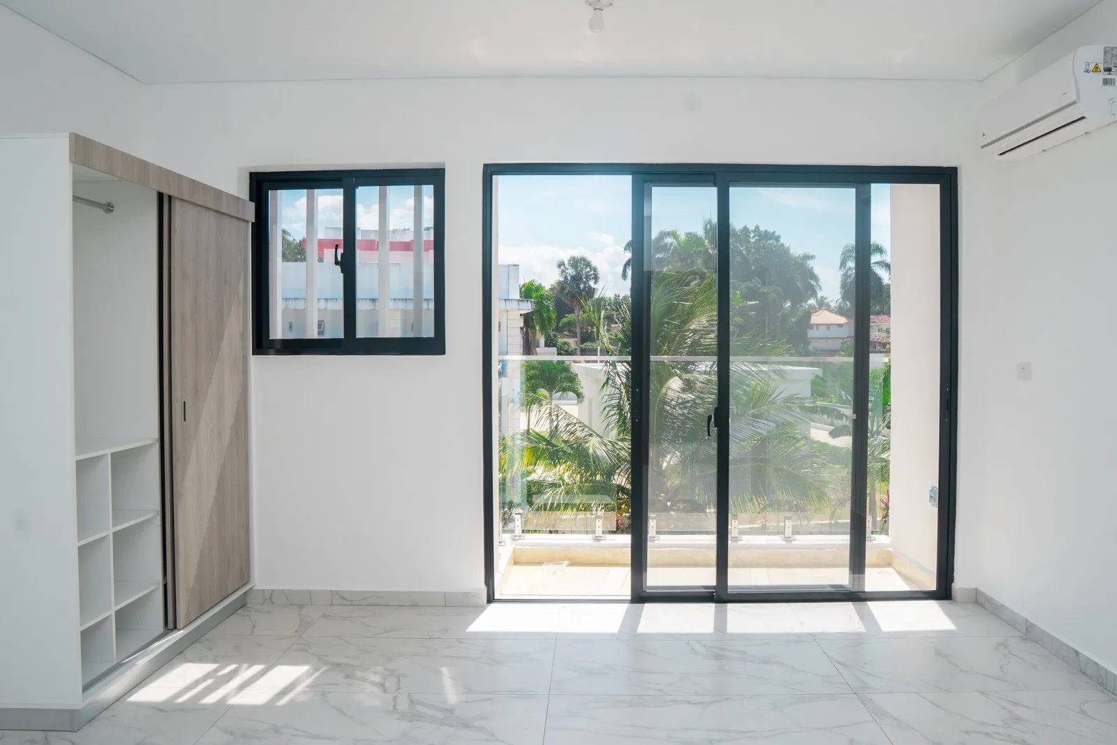 Traumhafter Townhouse: Modern, geräumig und mit privatem Swimmingpool, Foto 10