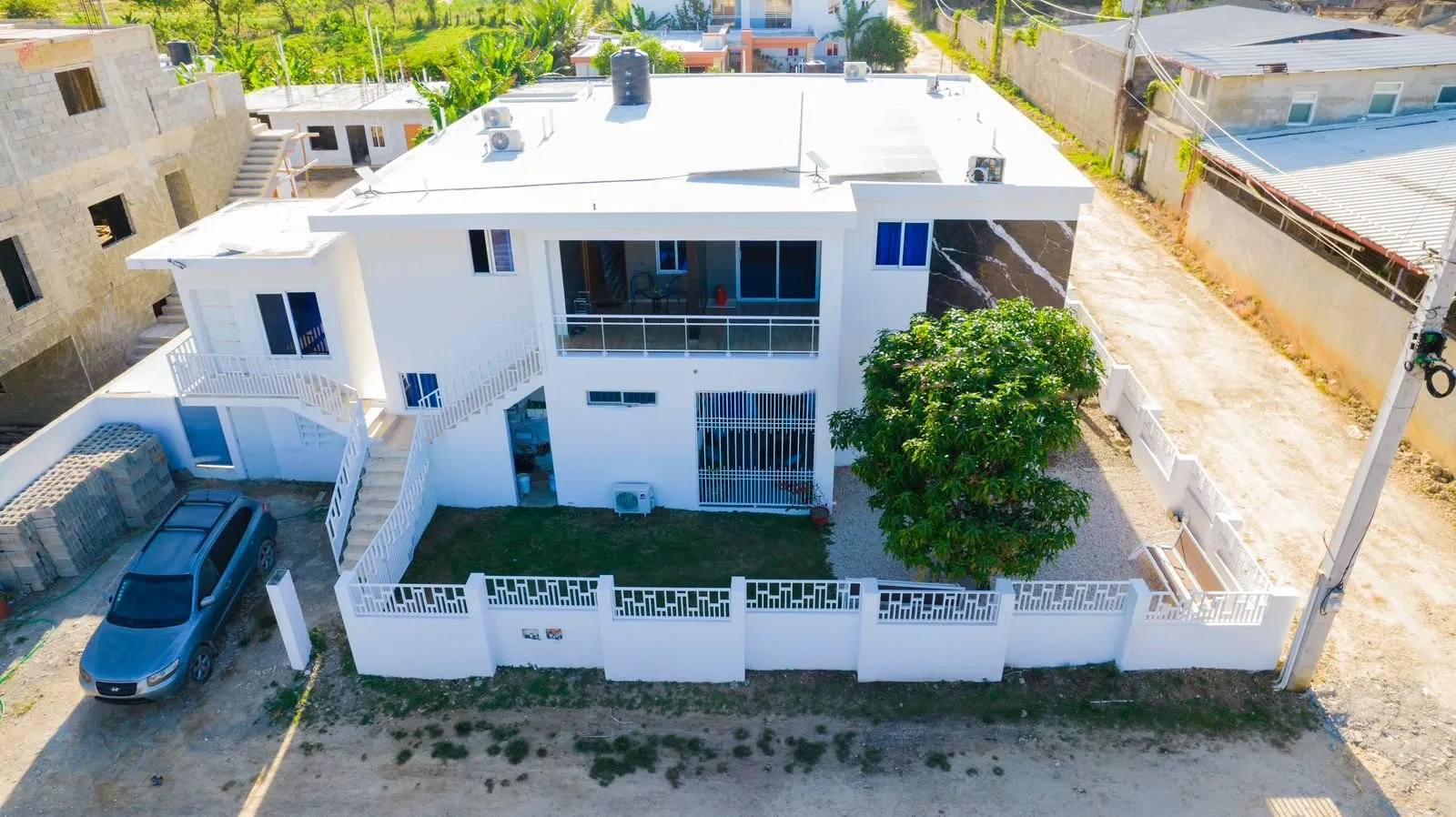 Luxury Property with Main House, Apartments and Pool just 10 minutes from Playa Encuentro, photo 15