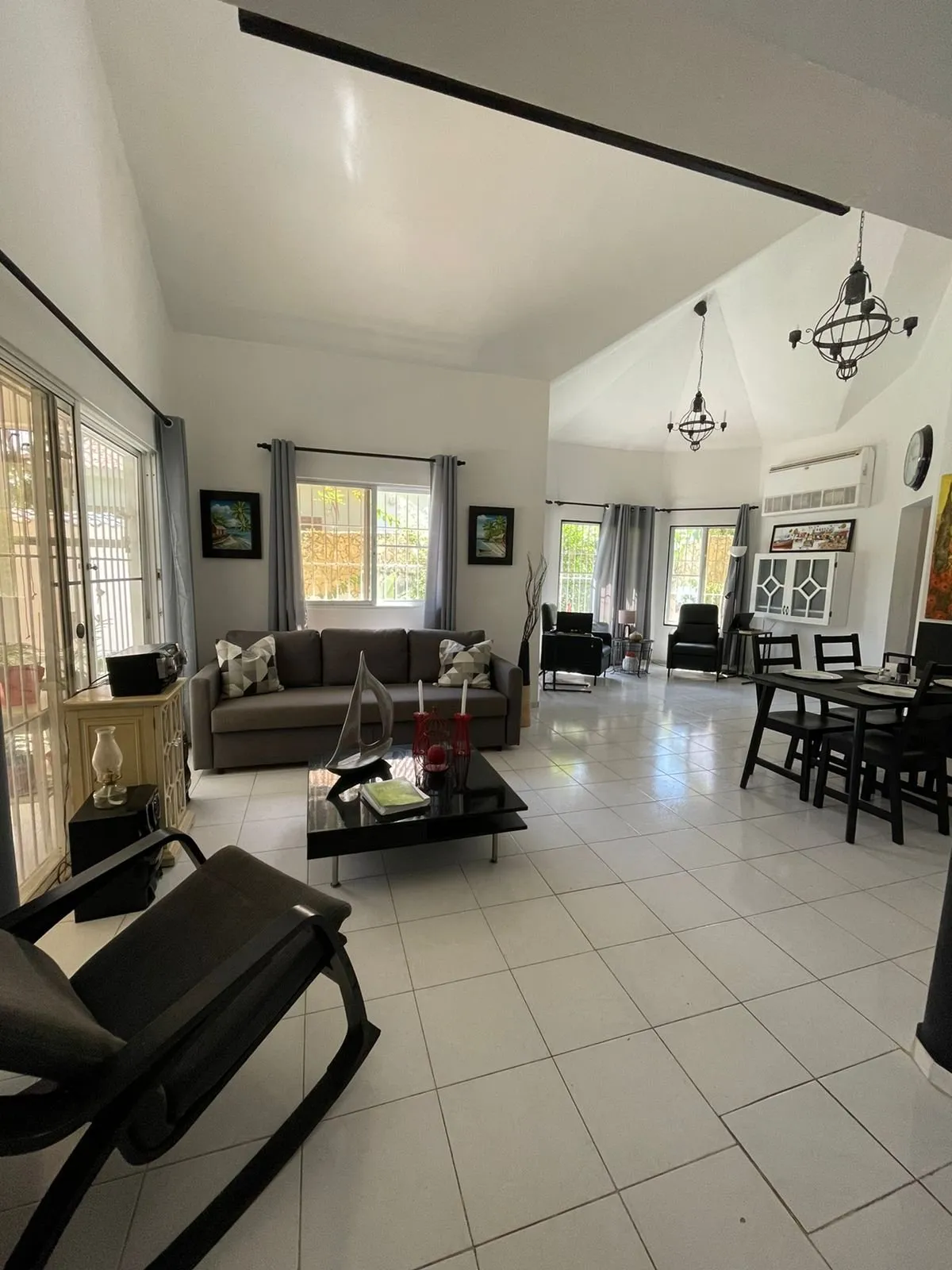 SELF-SUFFICIENT VILLA – NEAR THE BEACH – 3 BR, photo 8