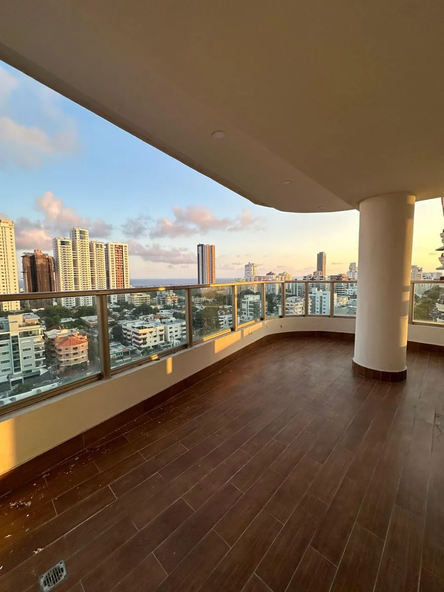 Luxury 3-Bedroom Apartment in Los Cacicazgos, photo 15