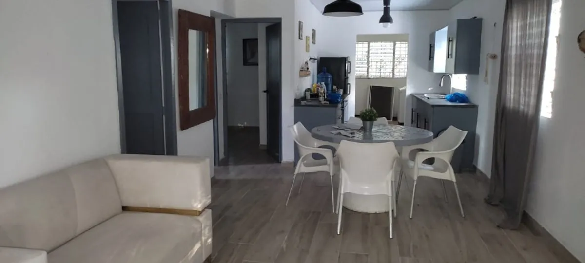 MAISON ET APPARTEMENT MEUBLÉ, photo principale
