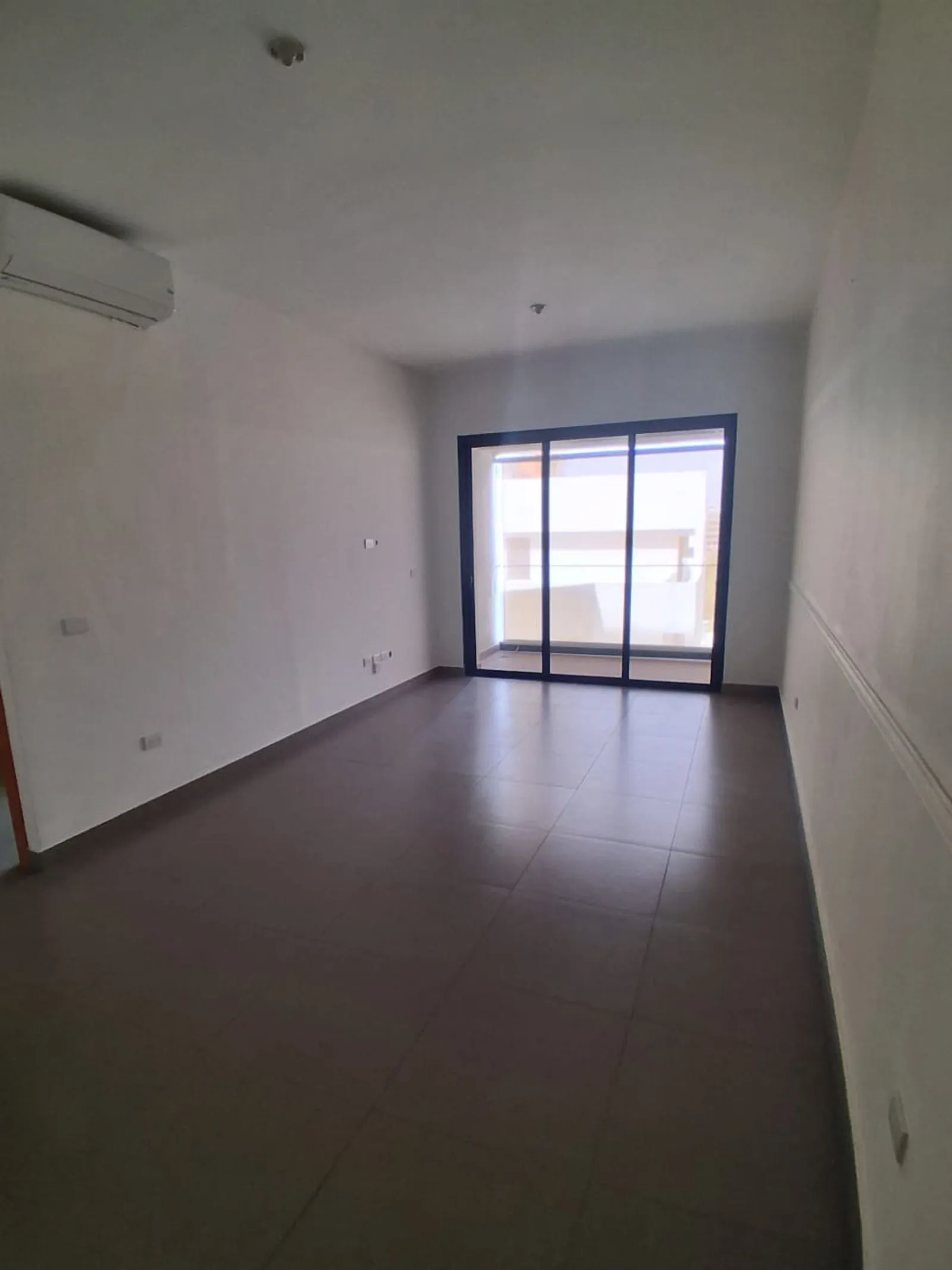 2 BR Apartment, Appliances Included and Park View, photo 4